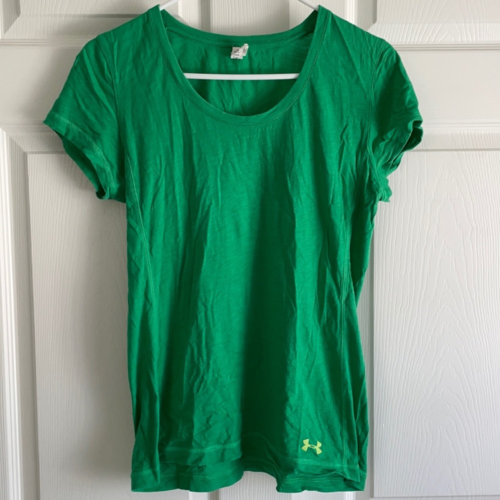 Green Under Armour Semi Fitted Tee